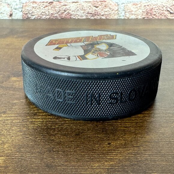 Cincinnati Cyclones IHL HOCKEY SUPER VINTAGE 1990s Collectible Hockey Puck! - Picture 3 of 4